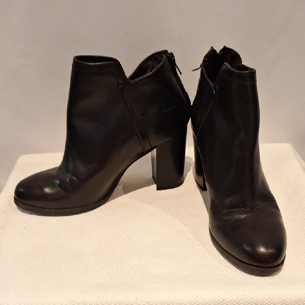 Anthropologie Alba Moda Cotteridge Black LeatherAnkle Heeled Boots Size 7.5/8/38